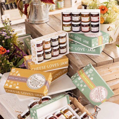 Cheese.Loves.Jam Mini Gift Box
